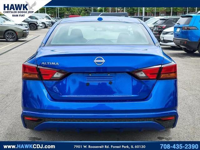 2025 Nissan Altima SV FWD