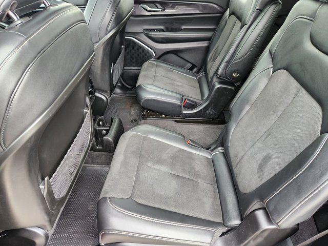 2021 Jeep Grand Cherokee Altitude 4x2