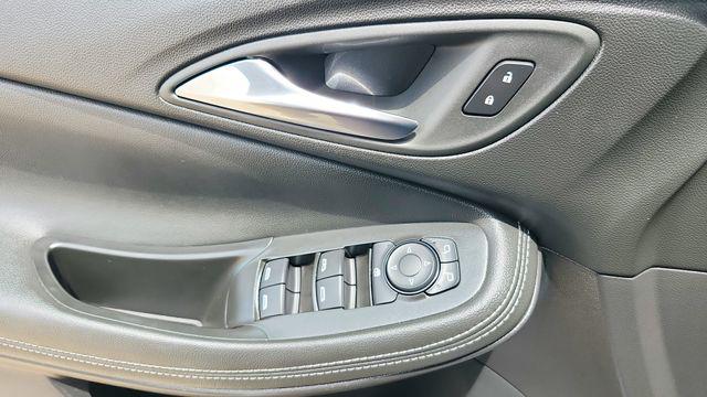2025 Buick Encore GX Preferred FWD