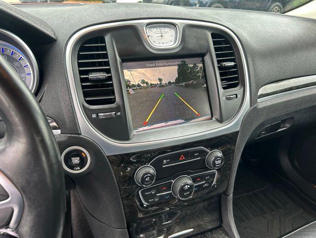 2016 Chrysler 300 C