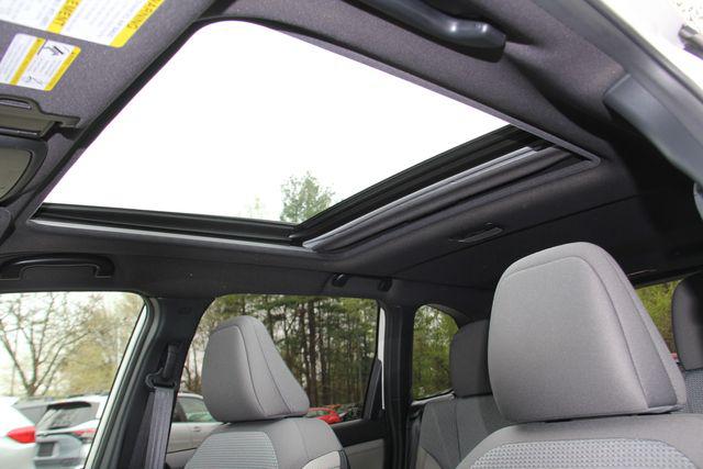 2025 Subaru Forester Premium Hybrid