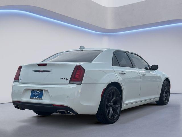 2023 Chrysler 300 300S
