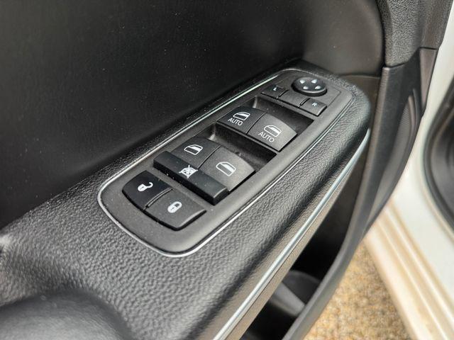 2023 Chrysler 300 300S