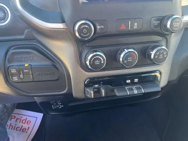 2024 Ram 2500 Big Horn Crew Cab 4x4 64 Box