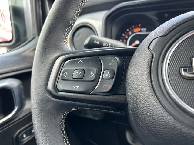 2025 Jeep Wrangler 4-Door Willys 4x4