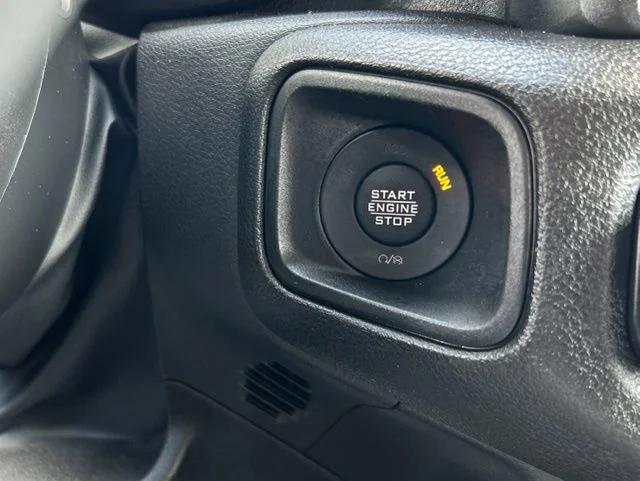 2025 Jeep Wrangler 4-Door Willys 4x4