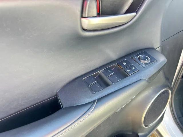 2015 Lexus NX 300h 300h