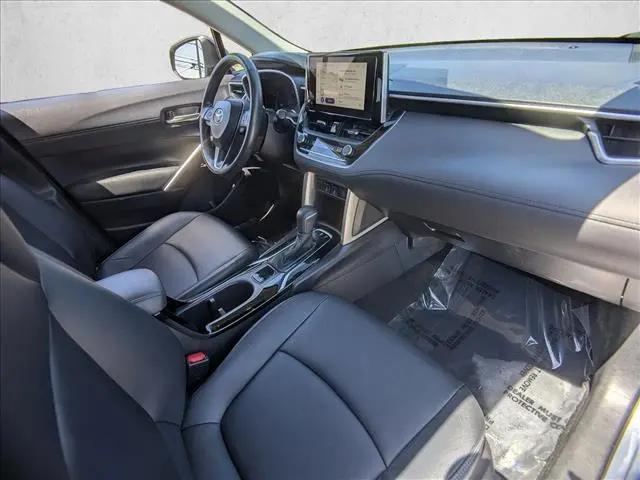 2023 Toyota Corolla Cross XLE