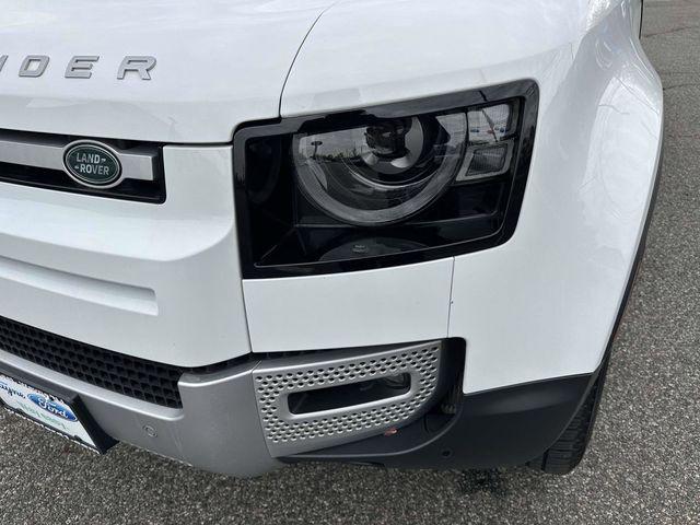 2022 Land Rover Defender 110 SE