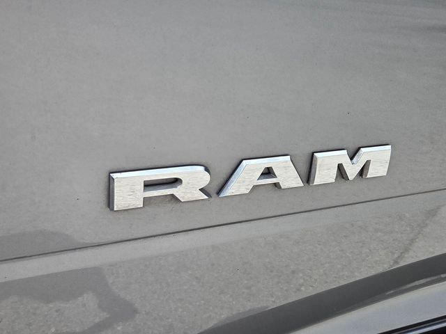 2024 Ram 3500 Laramie Crew Cab 4x4 8' Box