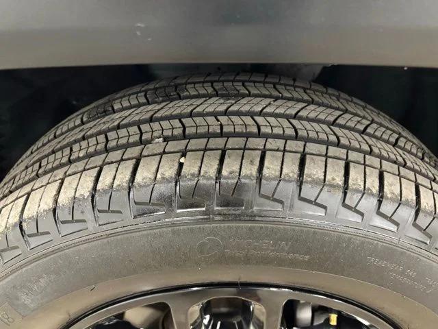 2025 Jeep Grand Cherokee Laredo X 4x4