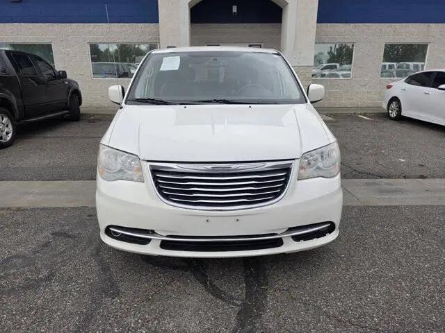 2012 Chrysler Town & Country Touring