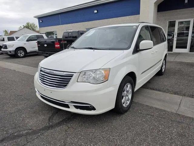 2012 Chrysler Town & Country Touring