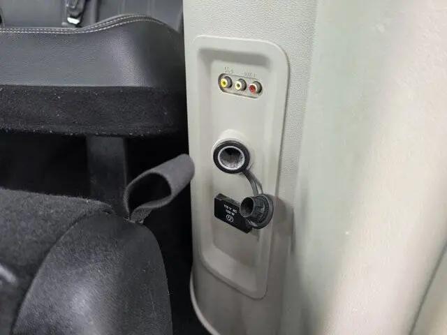2012 Chrysler Town & Country Touring