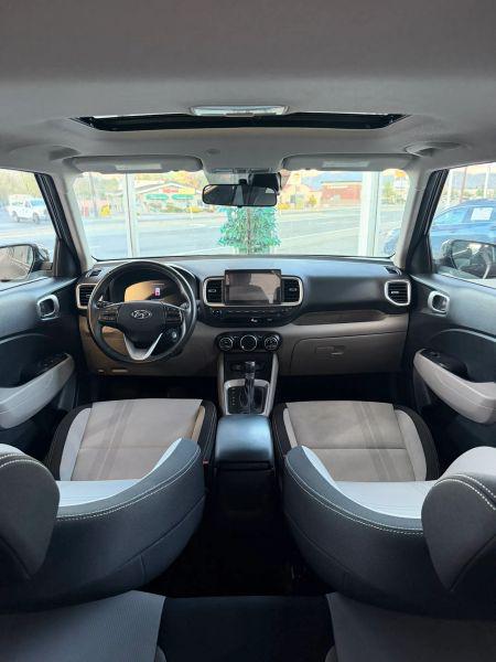 2023 Hyundai Venue SEL