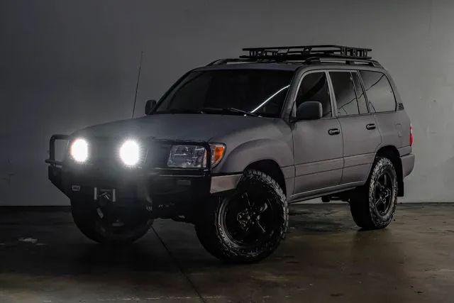 2003 Toyota Land Cruiser Base