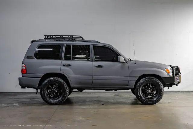 2003 Toyota Land Cruiser Base