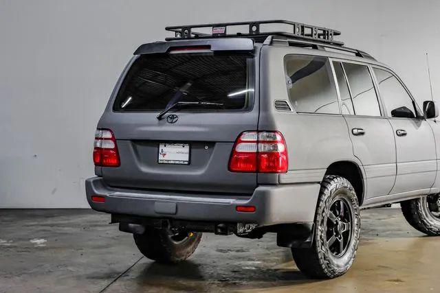2003 Toyota Land Cruiser Base