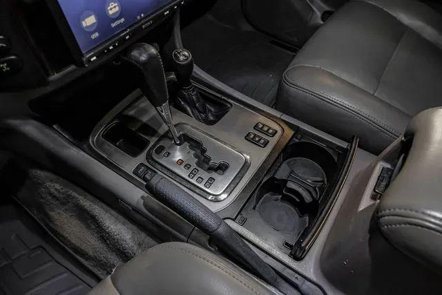 2003 Toyota Land Cruiser Base