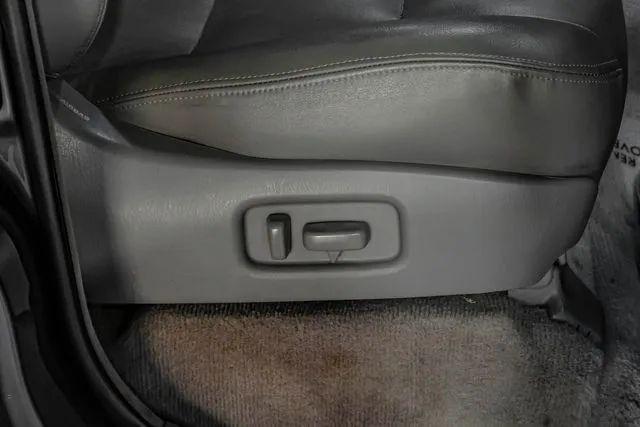 2003 Toyota Land Cruiser Base