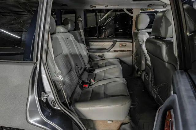 2003 Toyota Land Cruiser Base