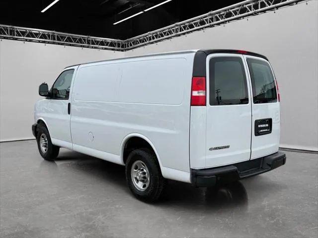 2021 Chevrolet Express Cargo Van RWD 2500 Regular Wheelbase WT