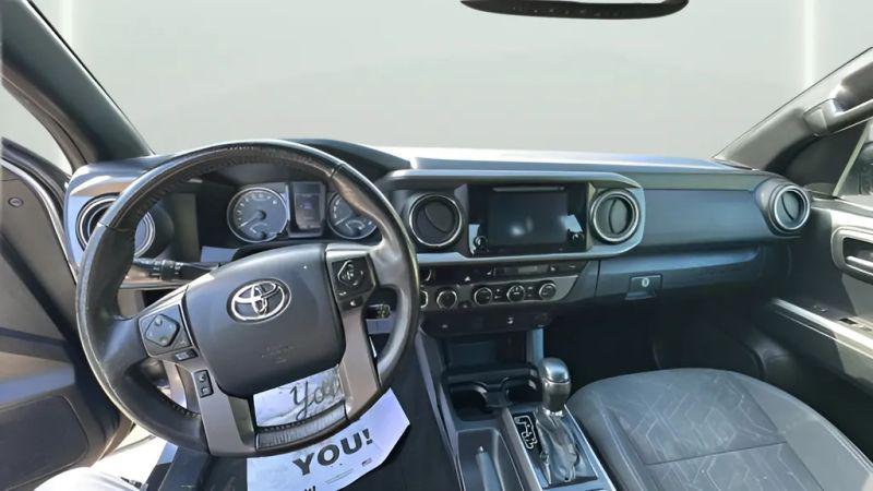 2017 Toyota Tacoma TRD Sport