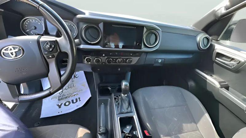 2017 Toyota Tacoma TRD Sport