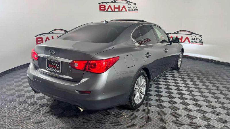 2015 INFINITI Q50 Premium