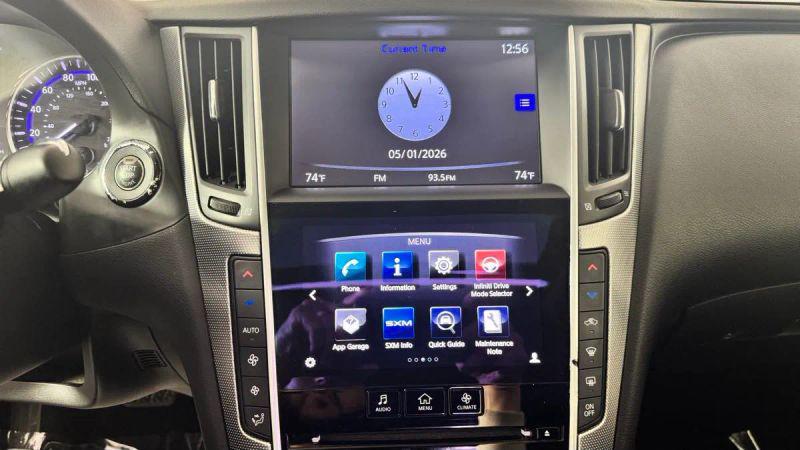 2015 INFINITI Q50 Premium
