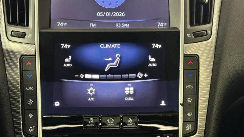 2015 INFINITI Q50 Premium