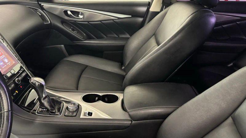 2015 INFINITI Q50 Premium