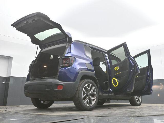 2017 Jeep Renegade Latitude FWD