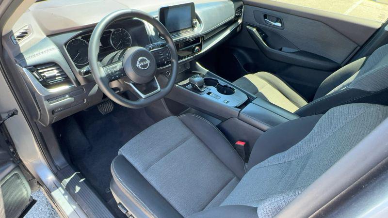 2022 Nissan Rogue SV FWD