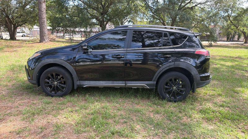 2018 Toyota RAV4 Adventure