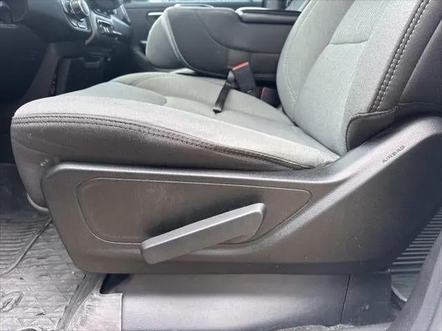 2024 Ram 1500 Big Horn Crew Cab 4x4 5'7" Box