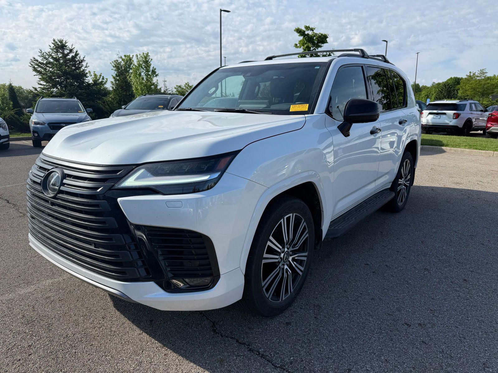/2024 Lexus LX-600