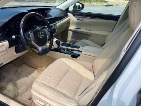 2015 Lexus ES 350 Crafted Line