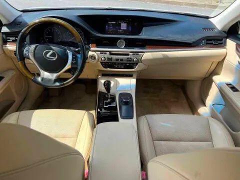 2015 Lexus ES 350 Crafted Line