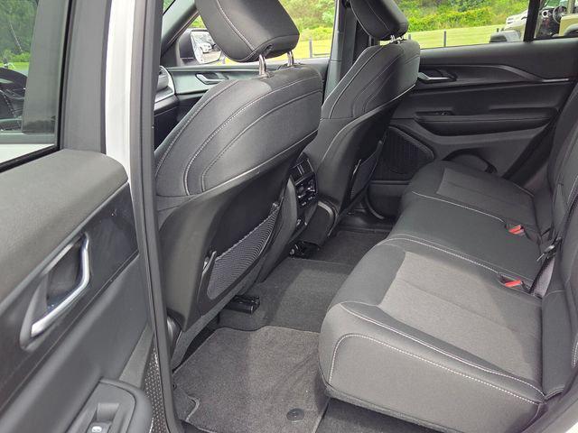2025 Jeep Grand Cherokee Laredo 4x2