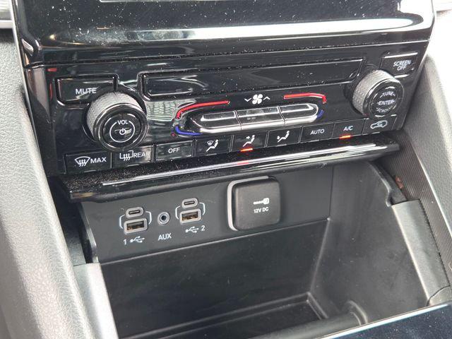 2025 Jeep Grand Cherokee Laredo 4x2