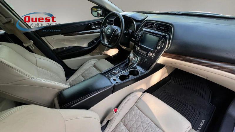 2017 Nissan Maxima 3.5 Platinum
