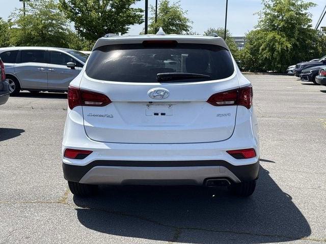 2017 Hyundai Santa Fe Sport 2.4L 2017 Hyundai Santa Fe Sport 2.4L