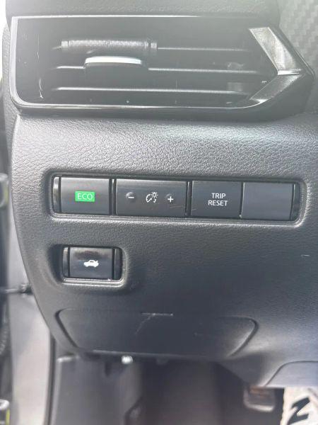 2021 Nissan Sentra SV Xtronic CVT