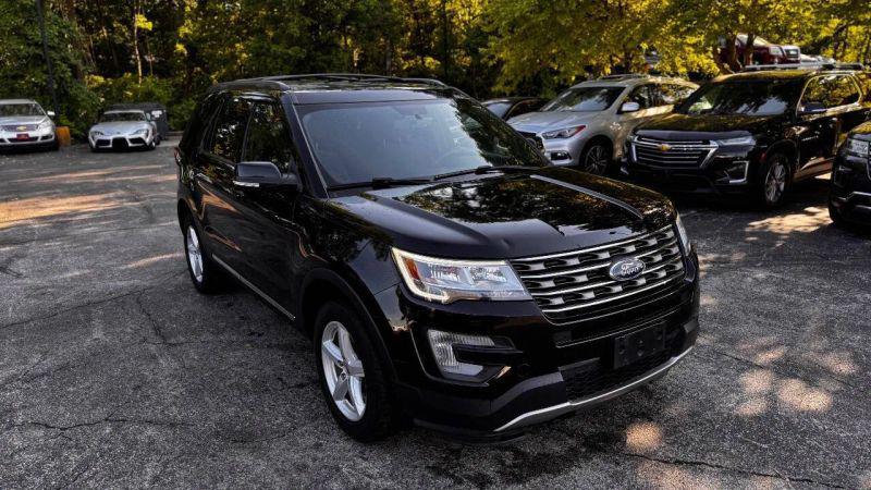 2017 Ford Explorer XLT for sale in Saint Charles, MO