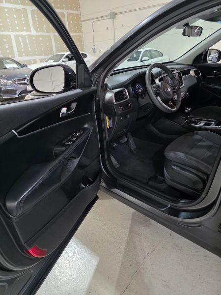 2017 Kia Sorento 3.3L LX
