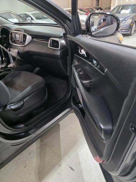 2017 Kia Sorento 3.3L LX