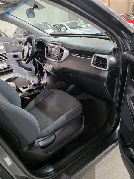 2017 Kia Sorento 3.3L LX