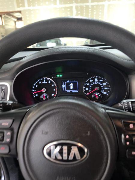 2017 Kia Sorento 3.3L LX