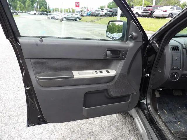 2009 Ford Escape XLT